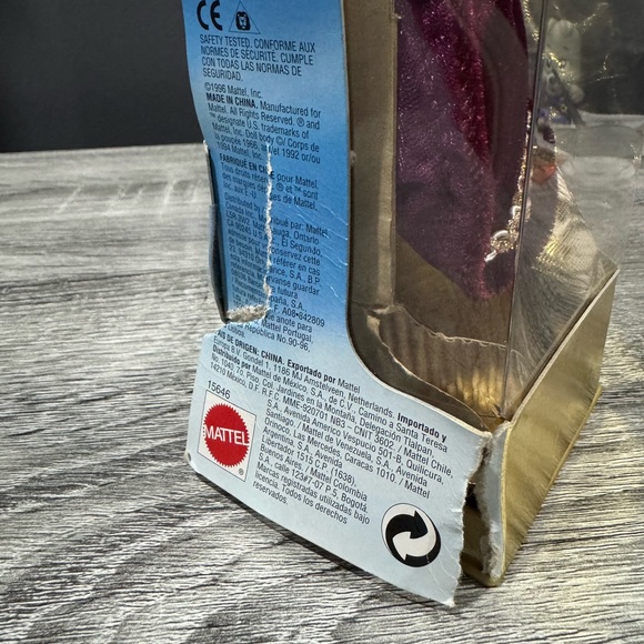 Mattel | Barbie: Happy Holidays Special Edition (1996) - Vintage Barbie Doll - Picture 13 of 15